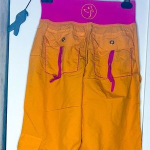 Zumba Orange and pink cargo pants M
